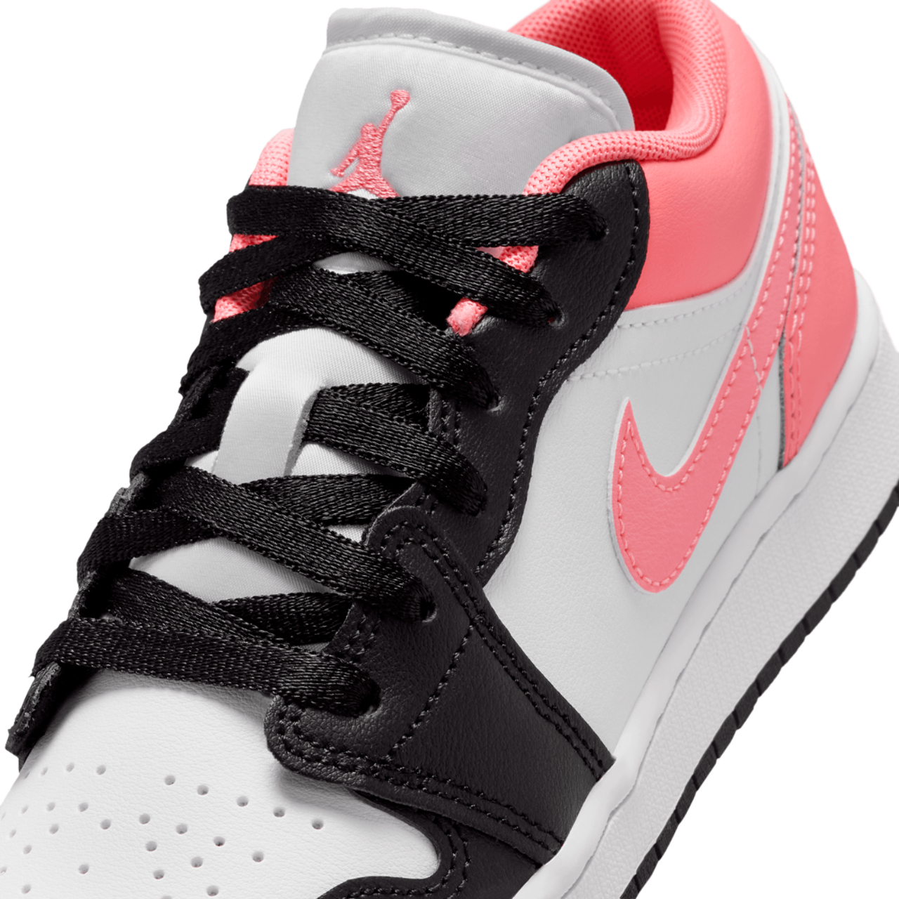 Jordan AJ 1 Low SE  Image 7 of 8. Tap to open photo gallery.