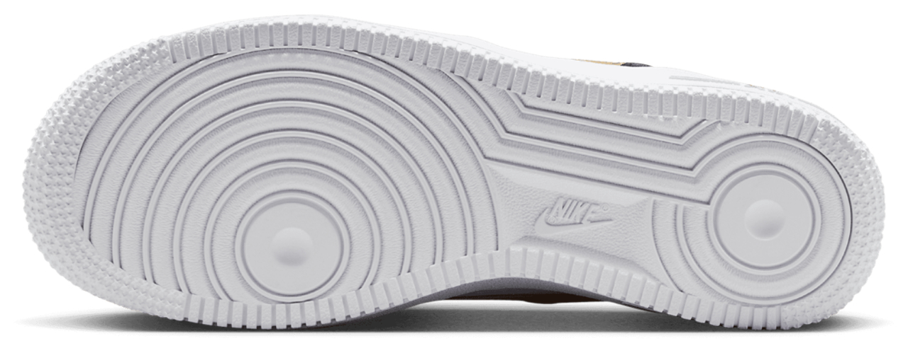Nike Air Force 1  Image 5 of 8. Tap to open photo gallery.