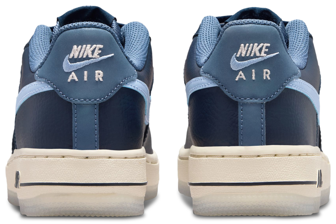 Nike Air Force 1  Image 3 of 5. Tap to open photo gallery.