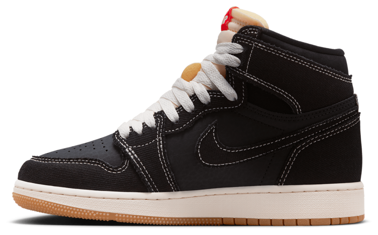 Jordan Retro 1 High OG Image 2 of 9. Tap to open photo gallery.