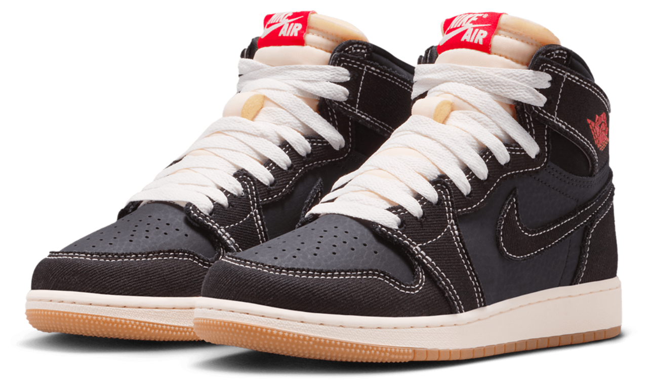 Jordan Retro 1 High OG Image 6 of 9. Tap to open photo gallery.