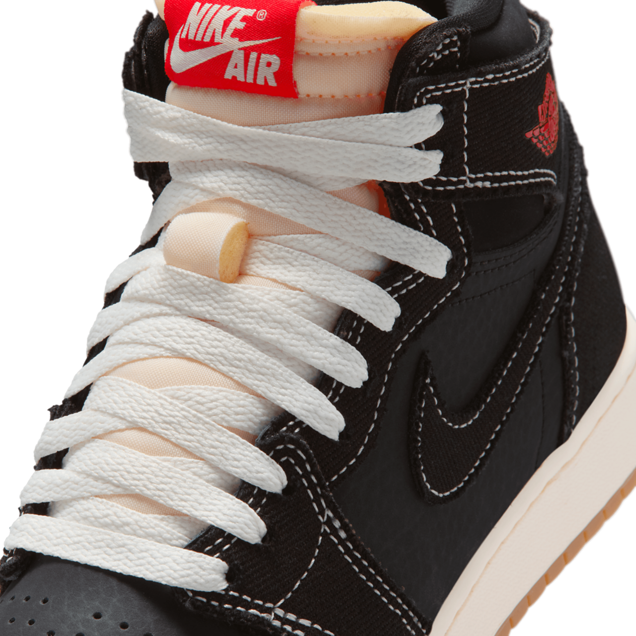 Jordan Retro 1 High OG Image 7 of 9. Tap to open photo gallery.