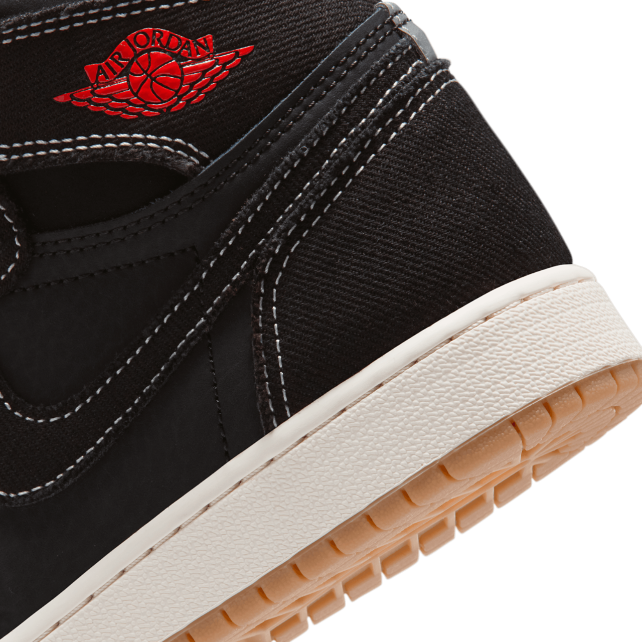 Jordan Retro 1 High OG Image 8 of 9. Tap to open photo gallery.