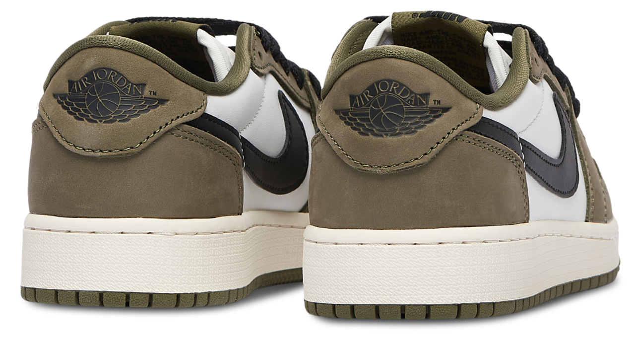 Jordan AJ 1 Retro Low OG  Image 3 of 5. Tap to open photo gallery.