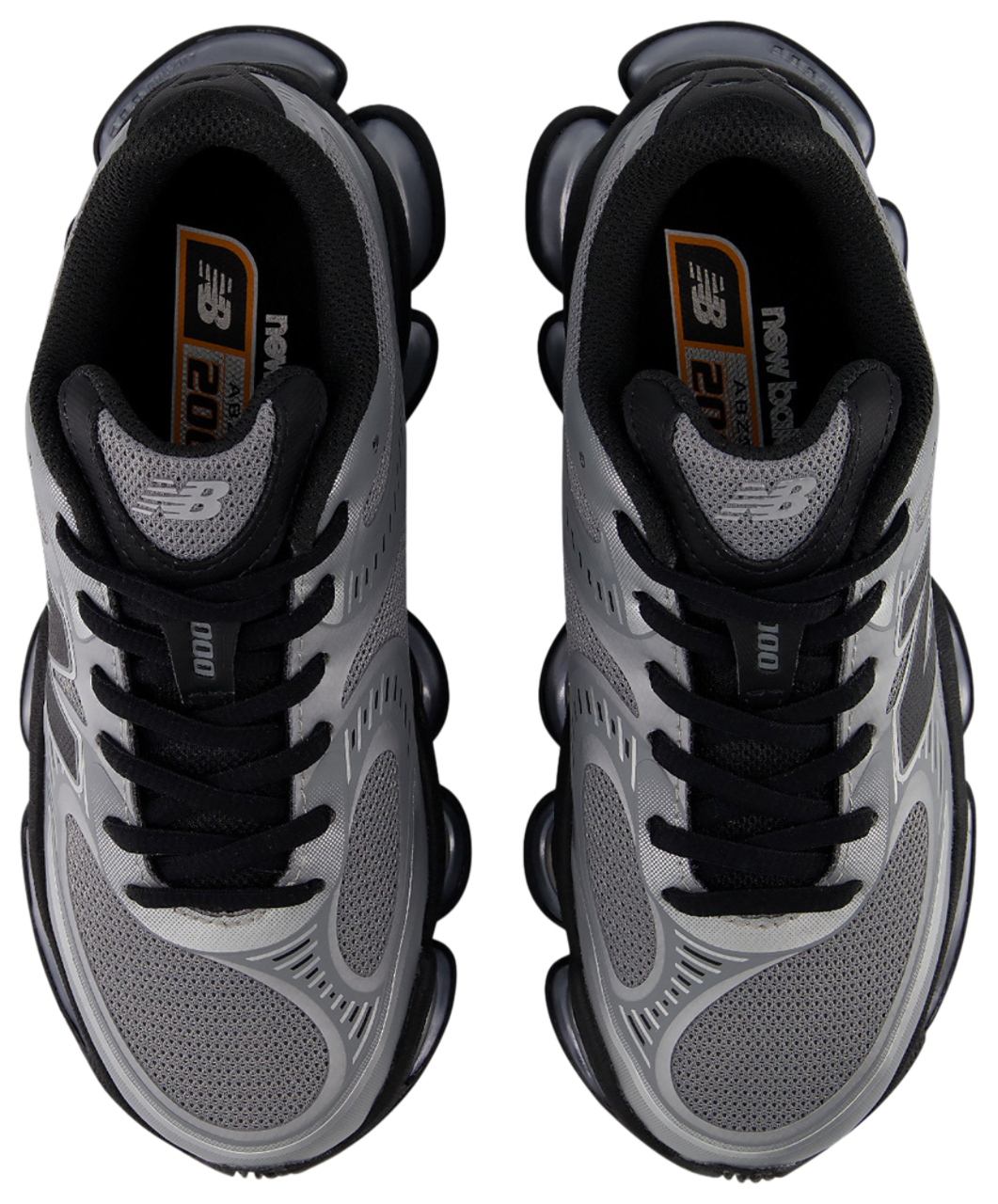 New Balance 2000 Image 4 of 5. Tap to open photo gallery.