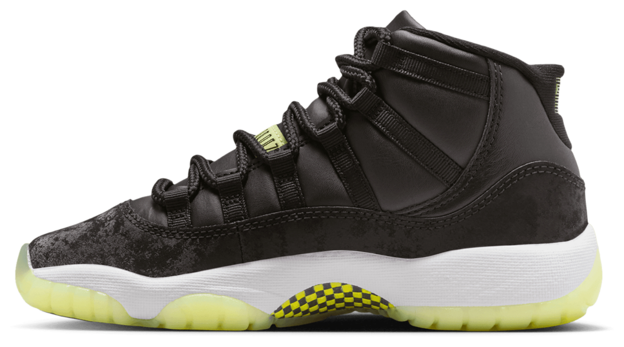 Jordan Air Jordan Retro 11 SS  Image 2 of 10. Tap to open photo gallery.