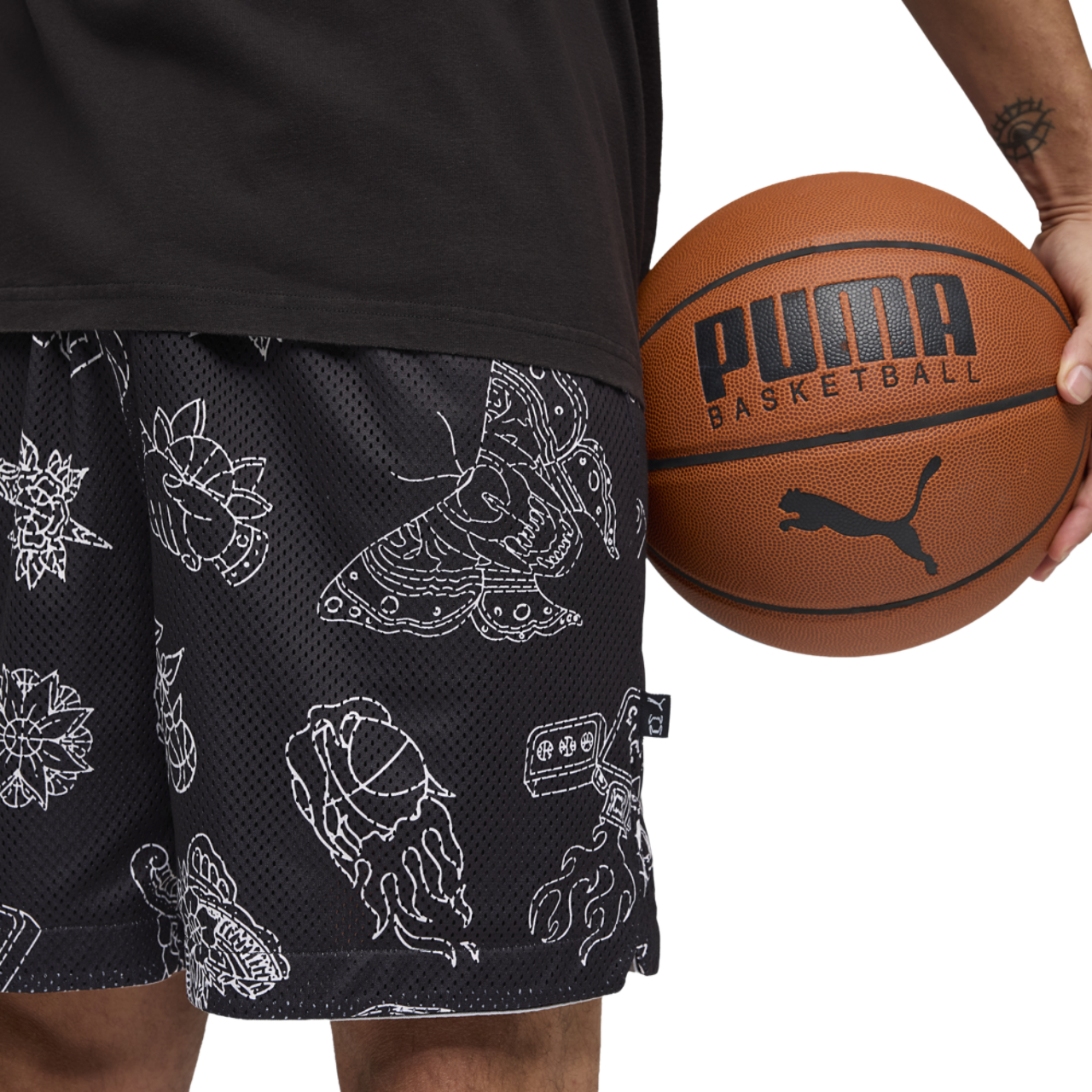 PUMA Swish 7" Short Image 3 of 7. Tap to open photo gallery.