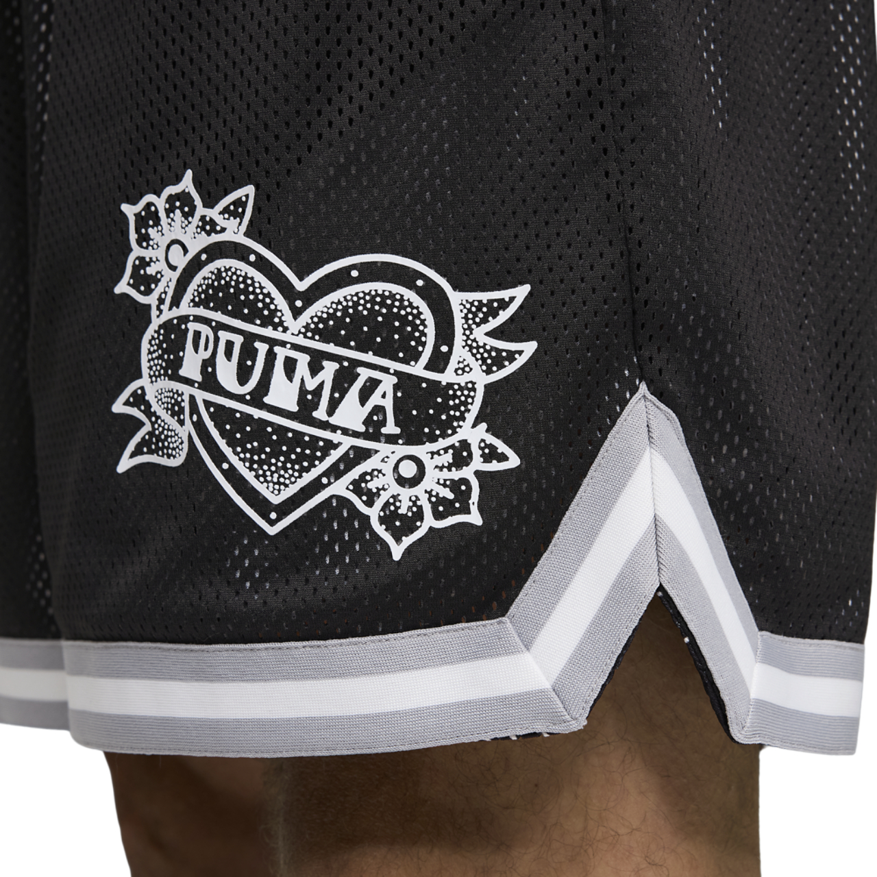 PUMA Swish 7" Short Image 4 of 7. Tap to open photo gallery.