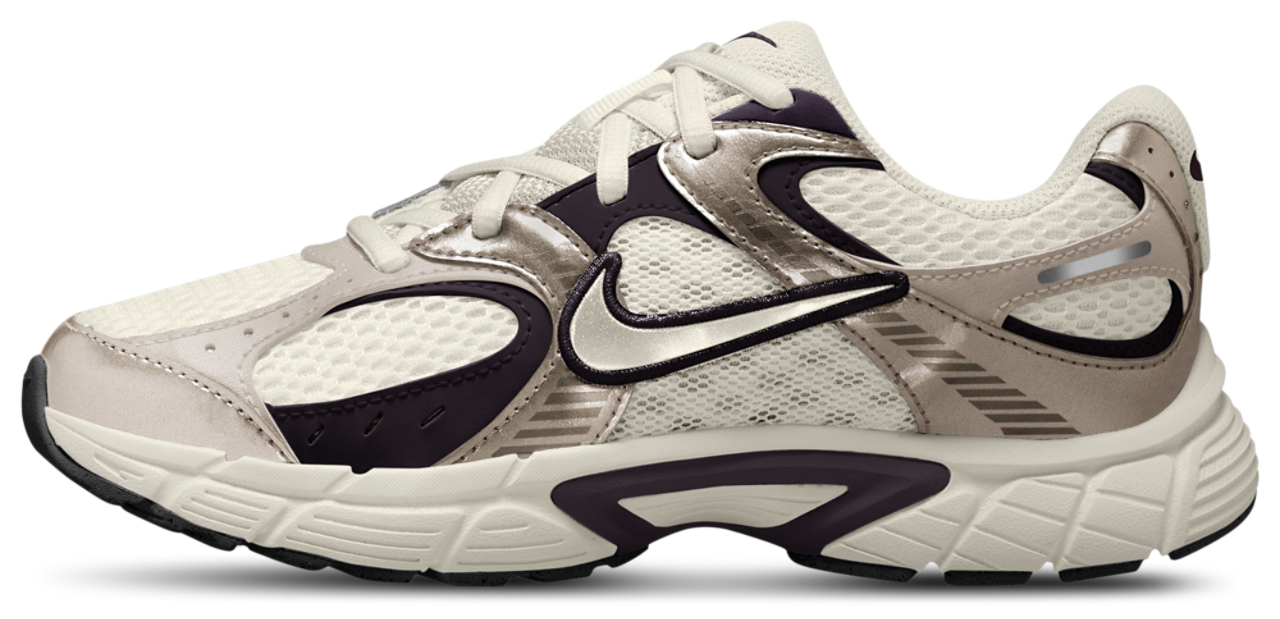 Nike V5 RNR  Image 2 of 4. Tap to open photo gallery.