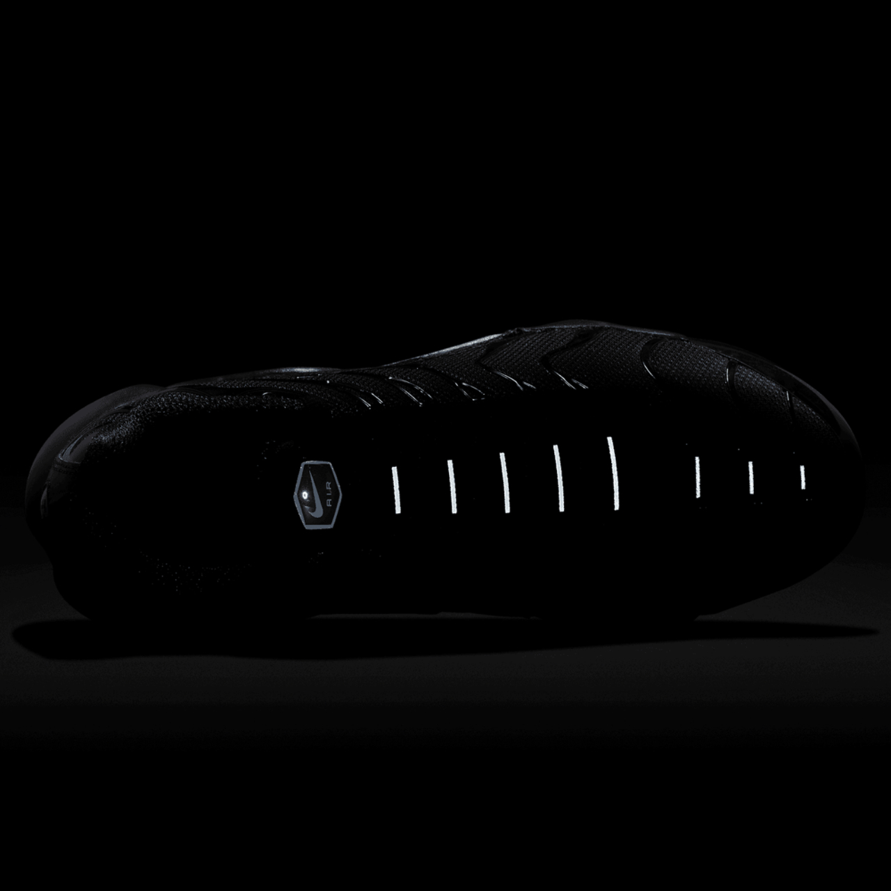 Nike Air Max Plus  Image 8 of 14. Tap to open photo gallery.