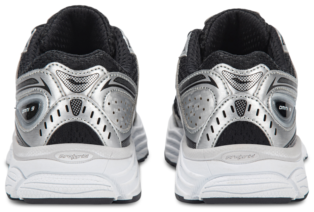 Saucony Omni 9 Image 3 of 5. Tap to open photo gallery.