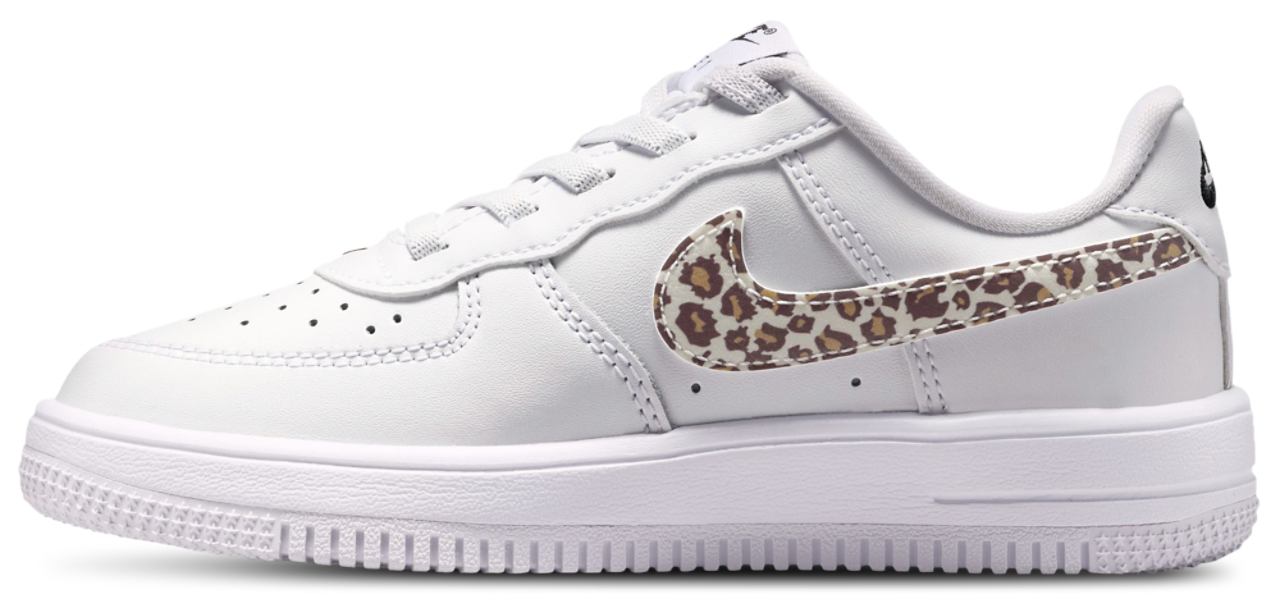 Nike Air Force 1 Low EasyOn Image 2 of 5. Tap to open photo gallery.