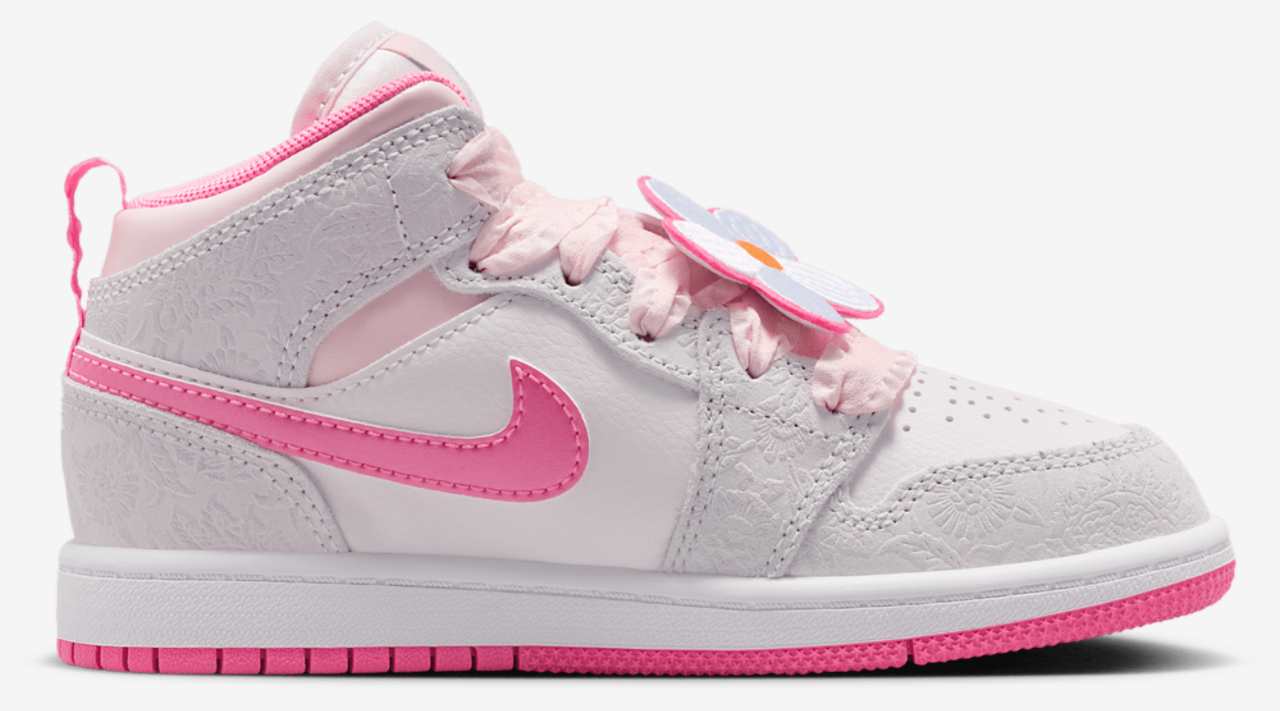 Jordan Air Jordan 1 Mid SE Image 1 of 5. Tap to open photo gallery.