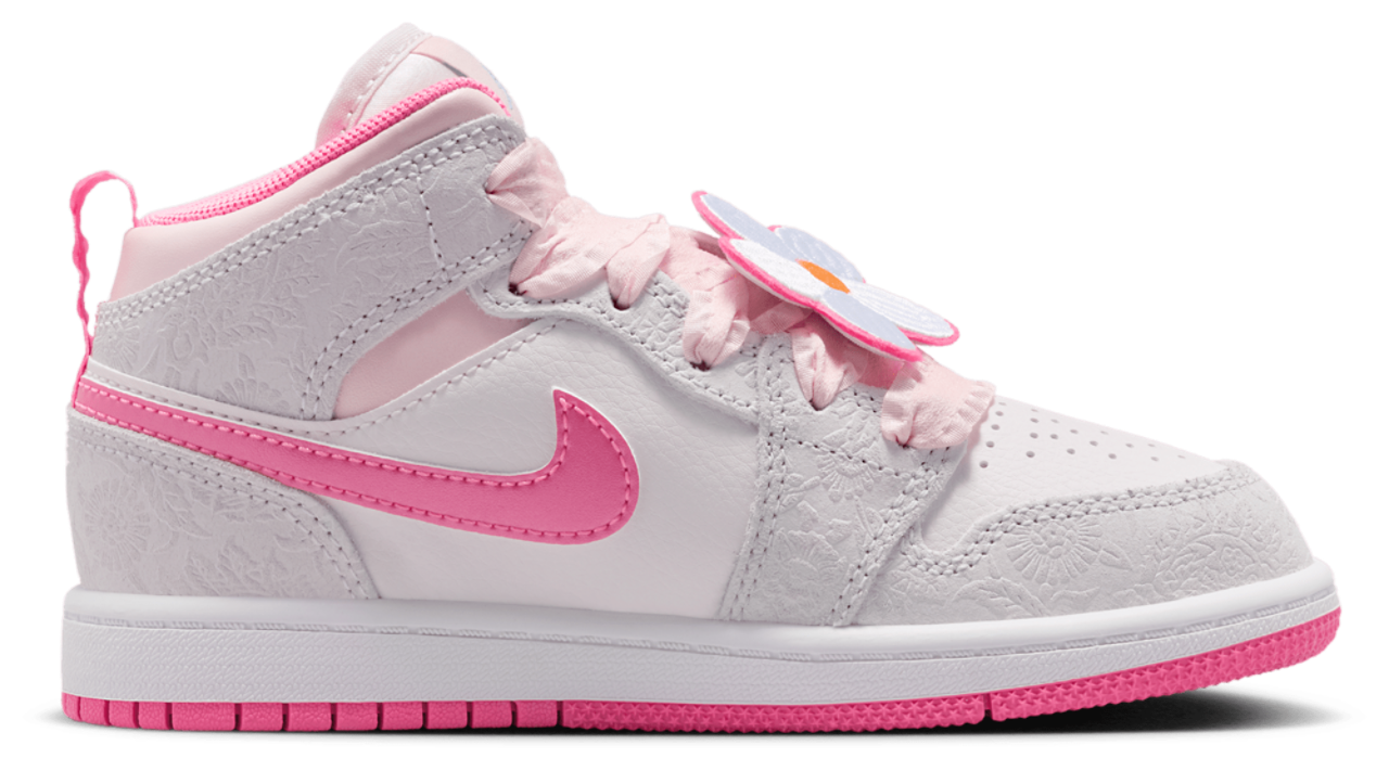 Jordan Air Jordan 1 Mid SE Image 1 of 5. Tap to open photo gallery.