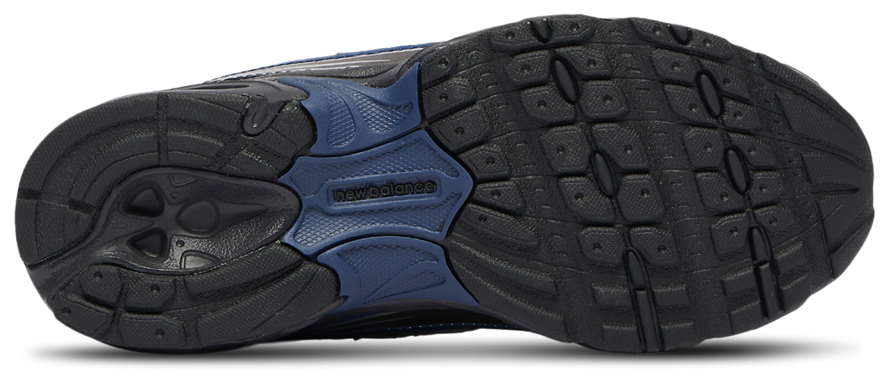 New Balance 740 Image 5 of 5. Tap to open photo gallery.