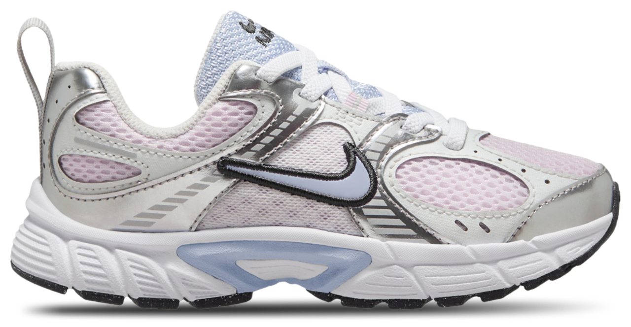 Nike V5 RNR Image 1 de 4. Appuyez pour ouvrir la galerie de photos.