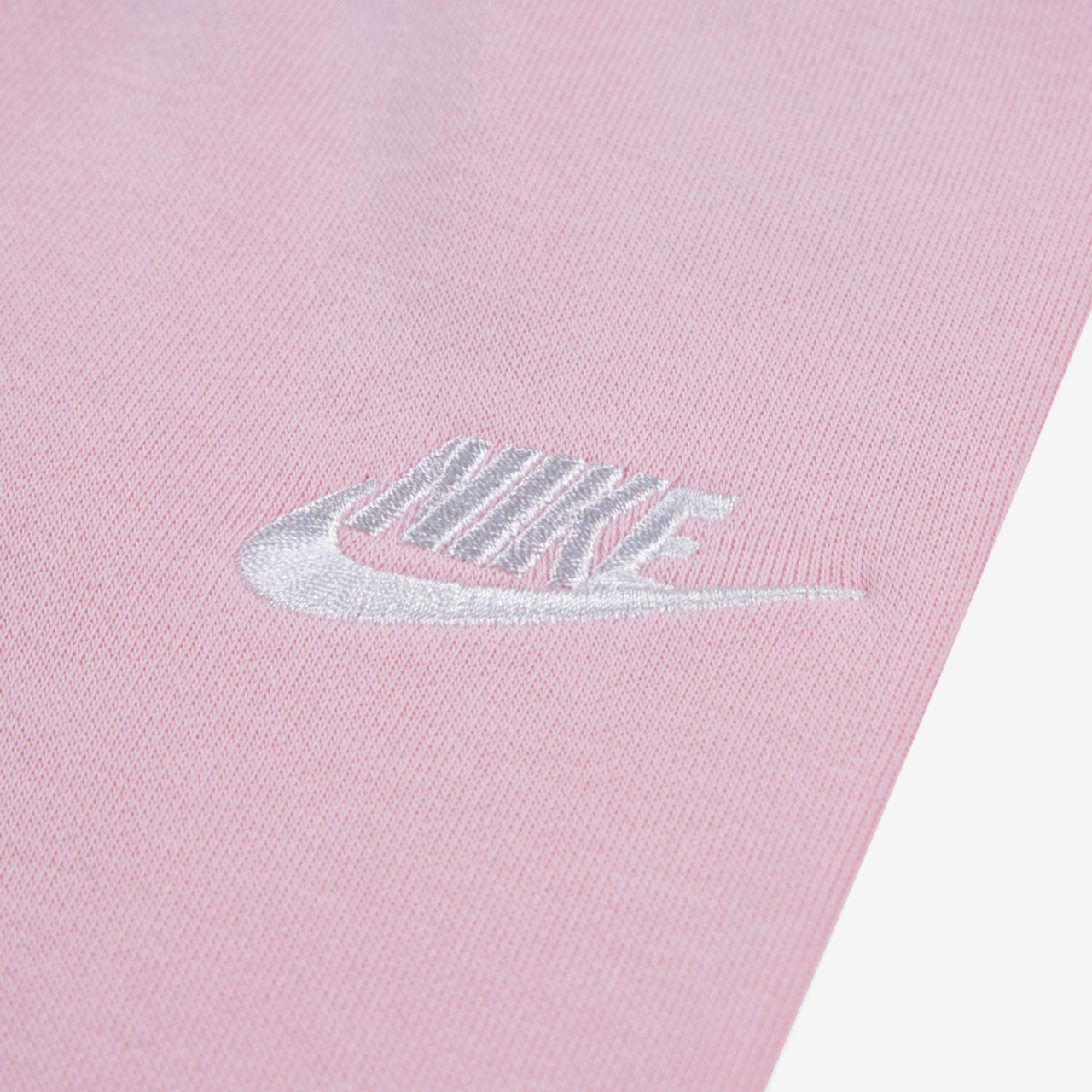Nike LBR Full-Zip Club Set Image 4 of 4. Tap to open photo gallery.