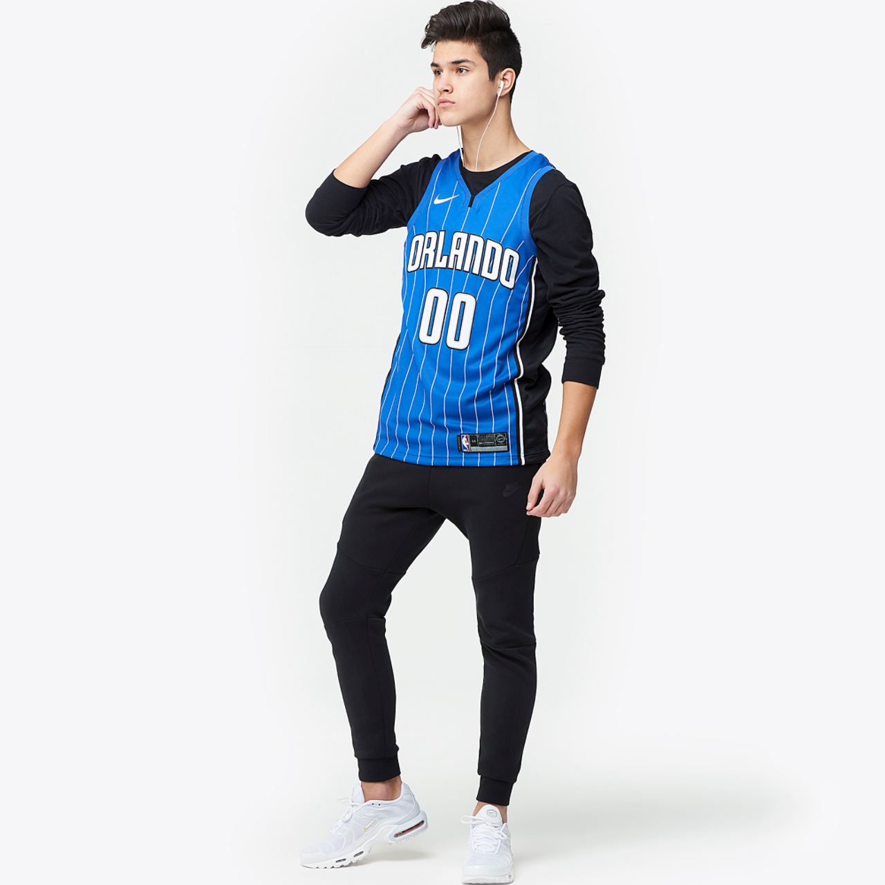 Nike NBA Swingman Jersey Image 5 of 6. Tap to open photo gallery.
