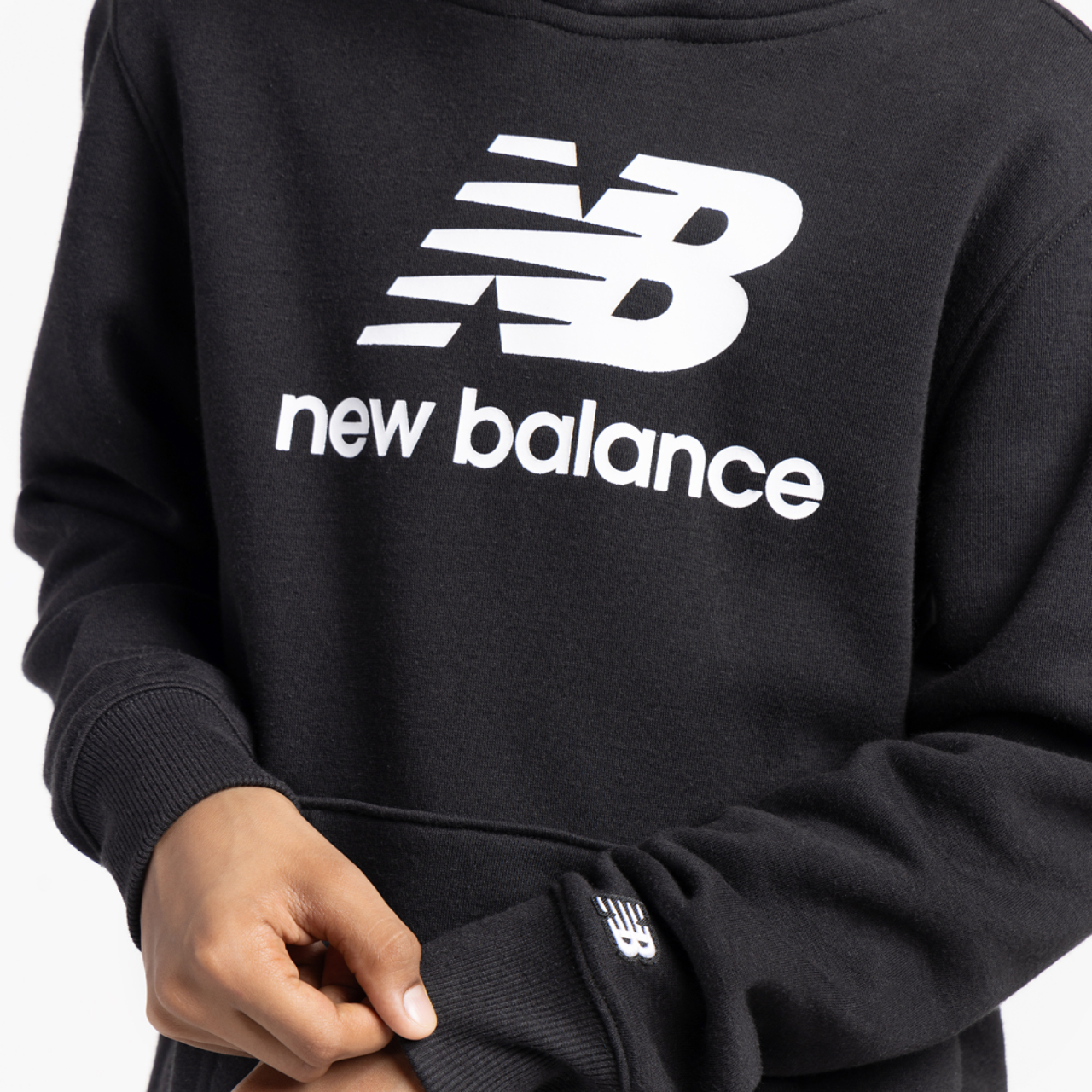 New Balance Chandail à capuchon en molleton classique Image 4 de 5. Appuyez pour ouvrir la galerie de photos.