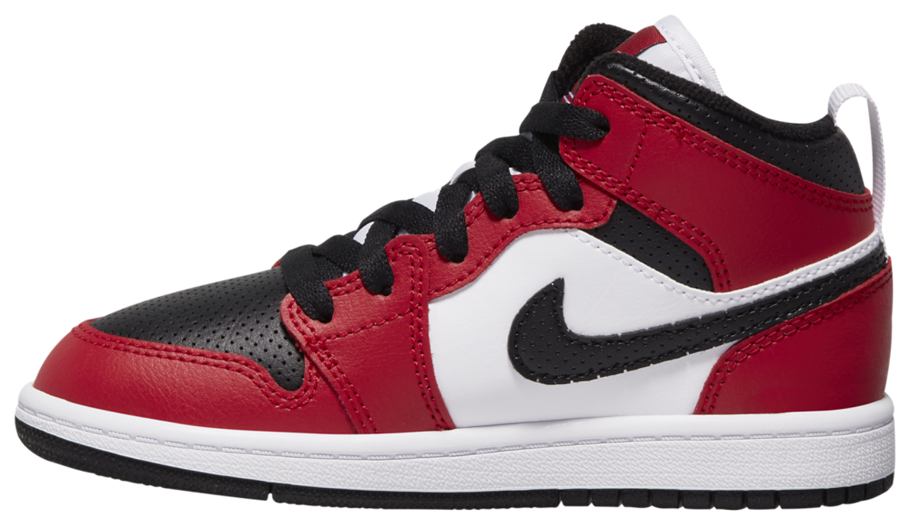 Jordan AJ 1 Mid SE  Image 3 of 7. Tap to open photo gallery.