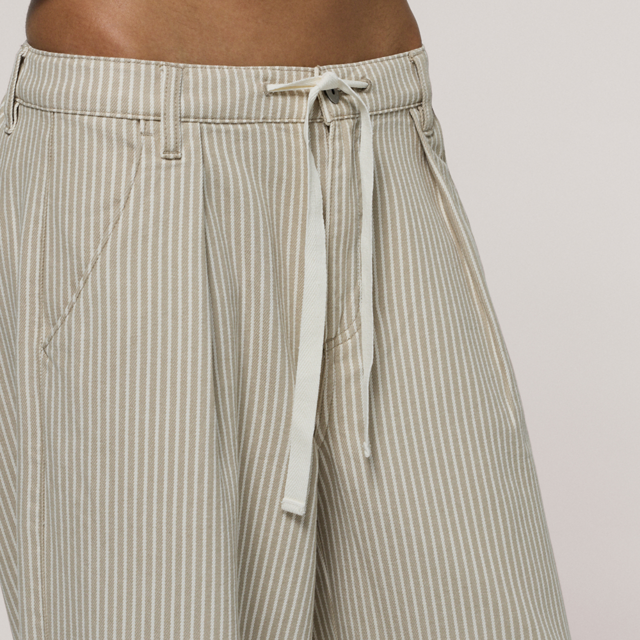 Cozi Drapey Pants Image 3 of 6. Tap to open photo gallery.