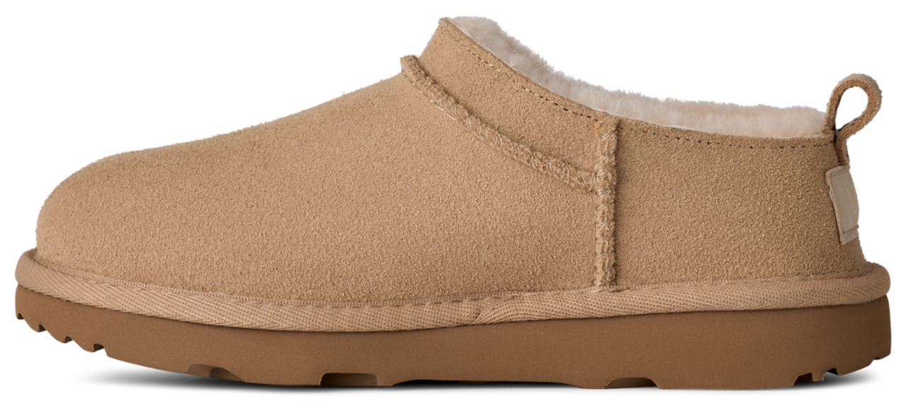 UGG Micro  Image 2 of 7. Tap to open photo gallery.
