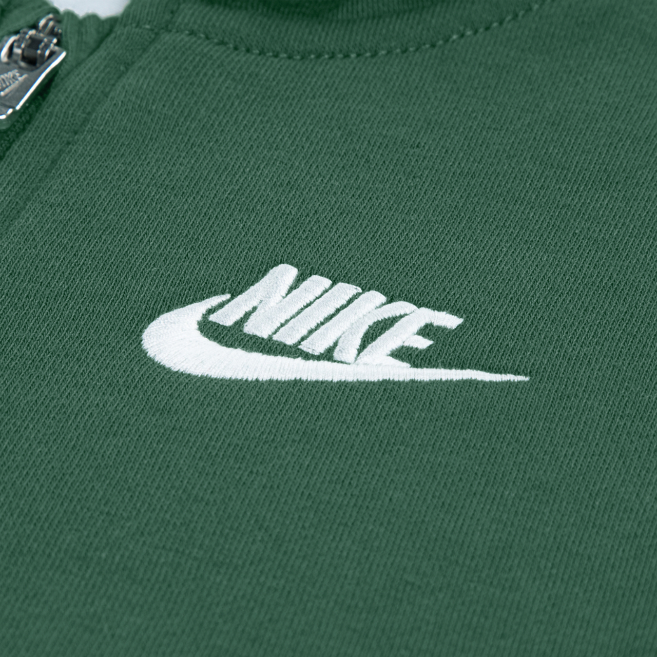 Nike LBR Full-Zip Club Set Image 3 of 4. Tap to open photo gallery.