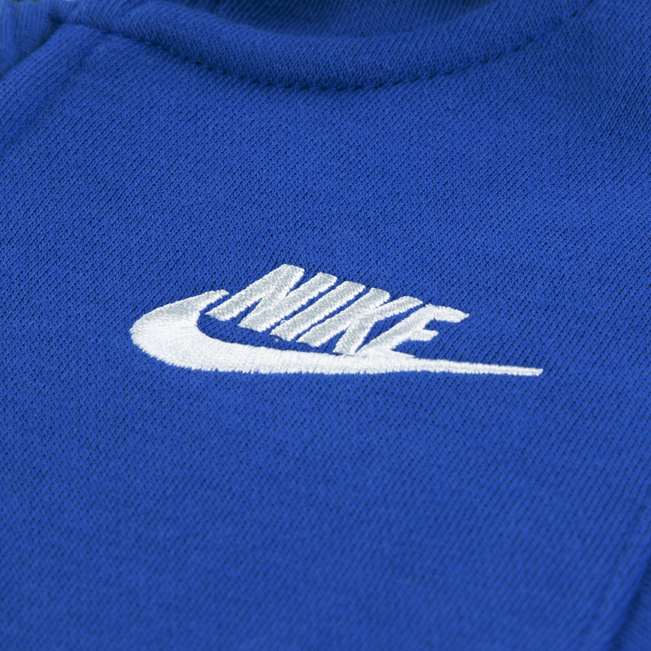Nike Lbr Full Zip Club Set Image 3 of 3. Tap to open photo gallery.