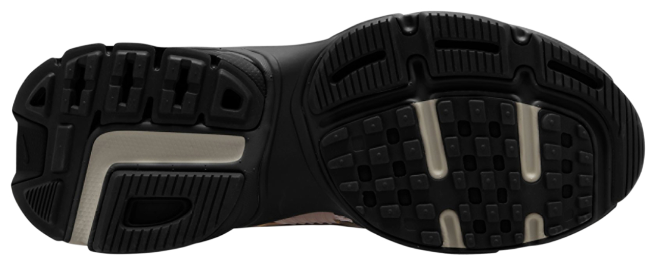 ©︎　NIKE V2K RUN black Amazon.com | Nike V2K Run Shoes (HJ4497-001, Black