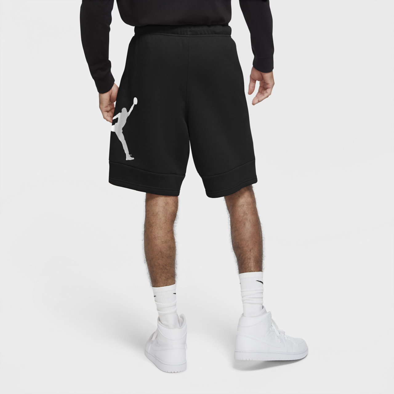 Jordan Jumpman Air Fleece Shorts Image 5 of 7. Tap to open photo gallery.