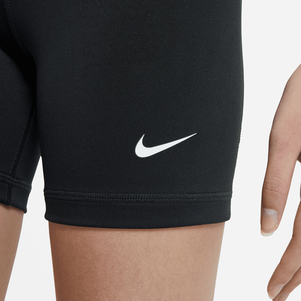 Nike Short pro de 7,6 cm (3 po) Image 12 de 12. Appuyez pour ouvrir la galerie de photos.