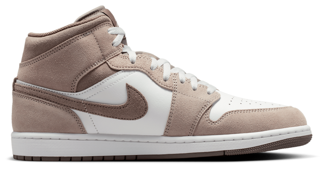Jordan AJ 1 Mid - Men's | Foot Locker Canada