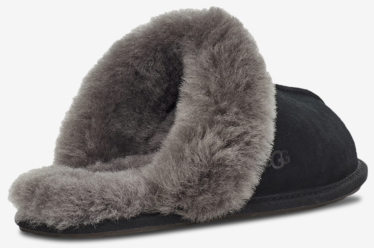 UGG Scuffette II Image 3 of 6. Tap to open photo gallery.