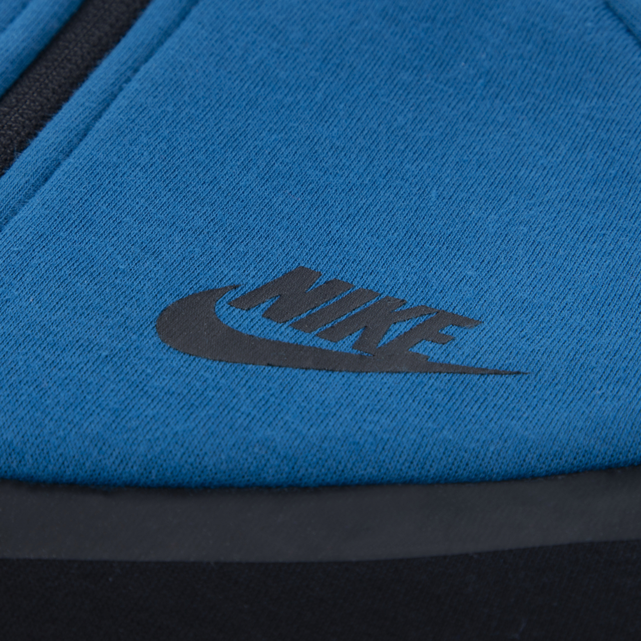 Nike Tech Fleece Full-Zip Set  Image 3 of 4. Tap to open photo gallery.