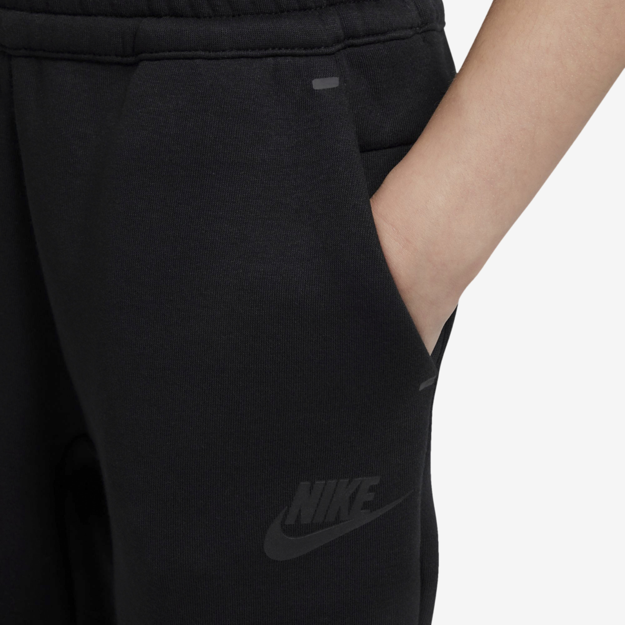 Nike Tech Fleece Full-Zip Set Image 4 of 10. Tap to open photo gallery.
