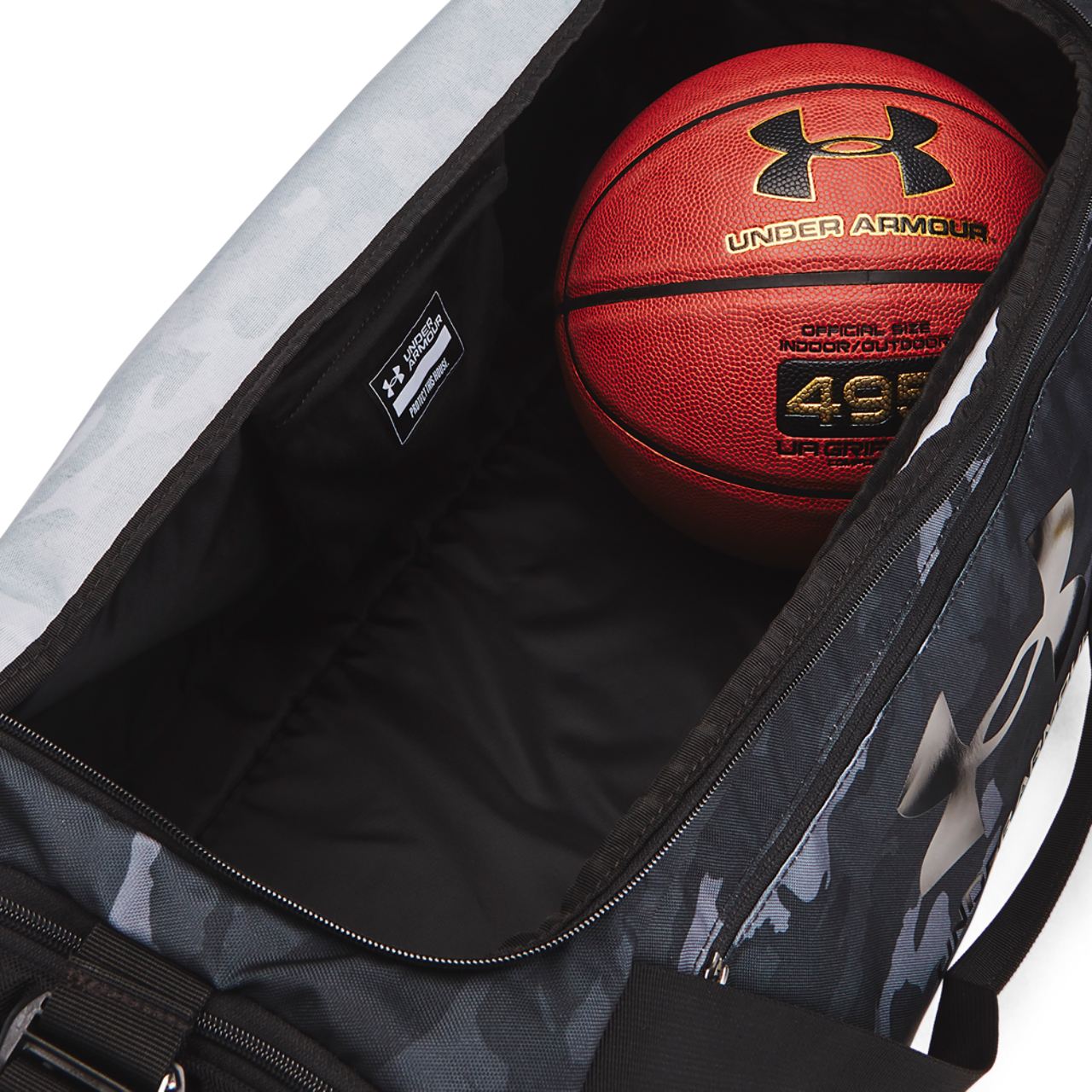 Under Armour Undeniable 5.0 Duffel MD Image 3 of 5. Tap to open photo gallery.