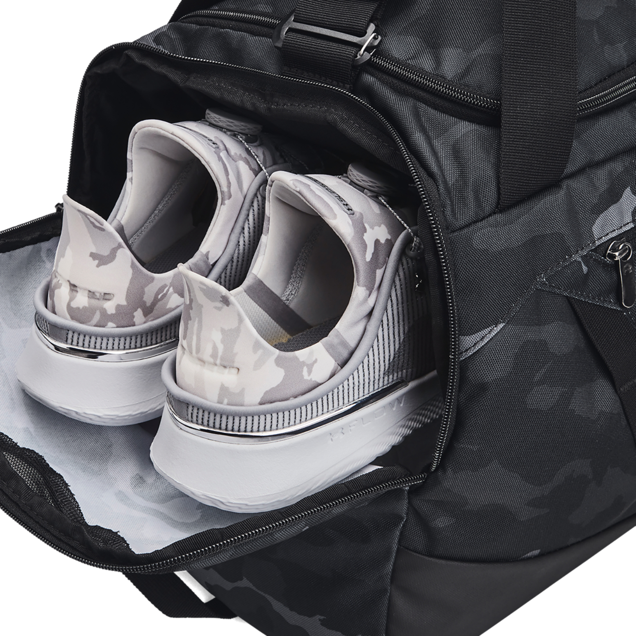 Under Armour Undeniable 5.0 Duffel MD Image 4 of 5. Tap to open photo gallery.