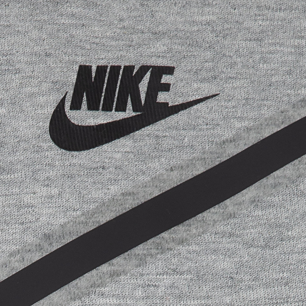 Nike Tech Fleece Set Image 3 of 10. Tap to open photo gallery.