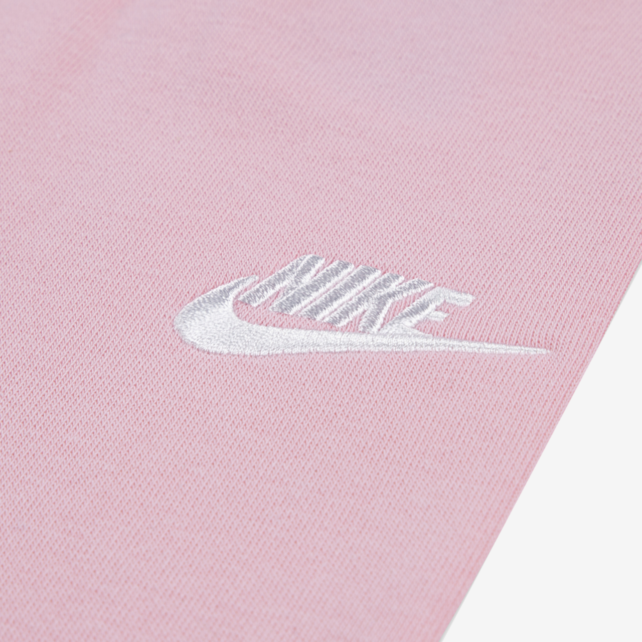 Nike NSW Club Fleece  T-Shirt Set Image 4 of 4. Tap to open photo gallery.