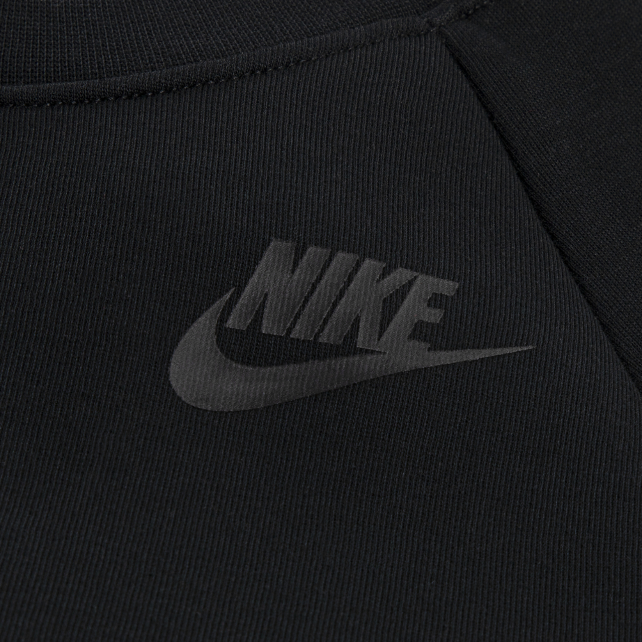 Nike Tech Fleece T-Shirt And Shorts Set Image 3 of 5. Tap to open photo gallery.