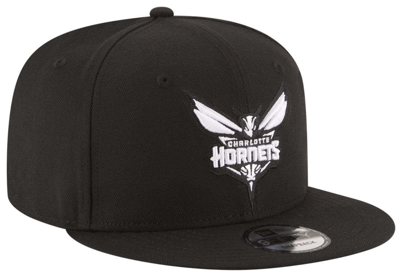 New Era Hornets Bow Snapback Image 3 of 6. Tap to open photo gallery.