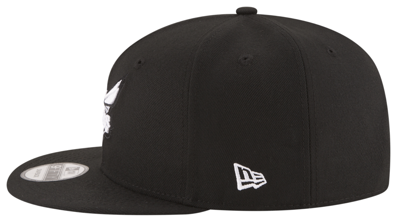 New Era Hornets Bow Snapback Image 6 of 6. Tap to open photo gallery.