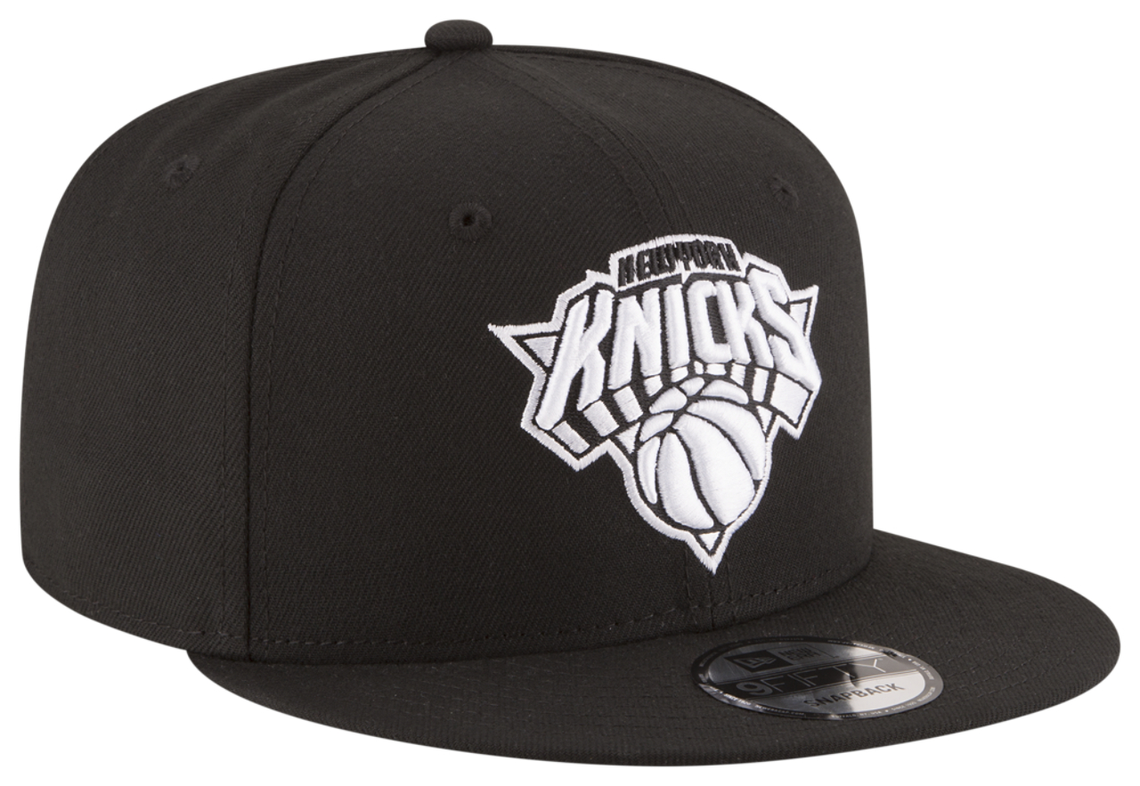 New Era Knicks Bow Snapback Image 3 of 6. Tap to open photo gallery.