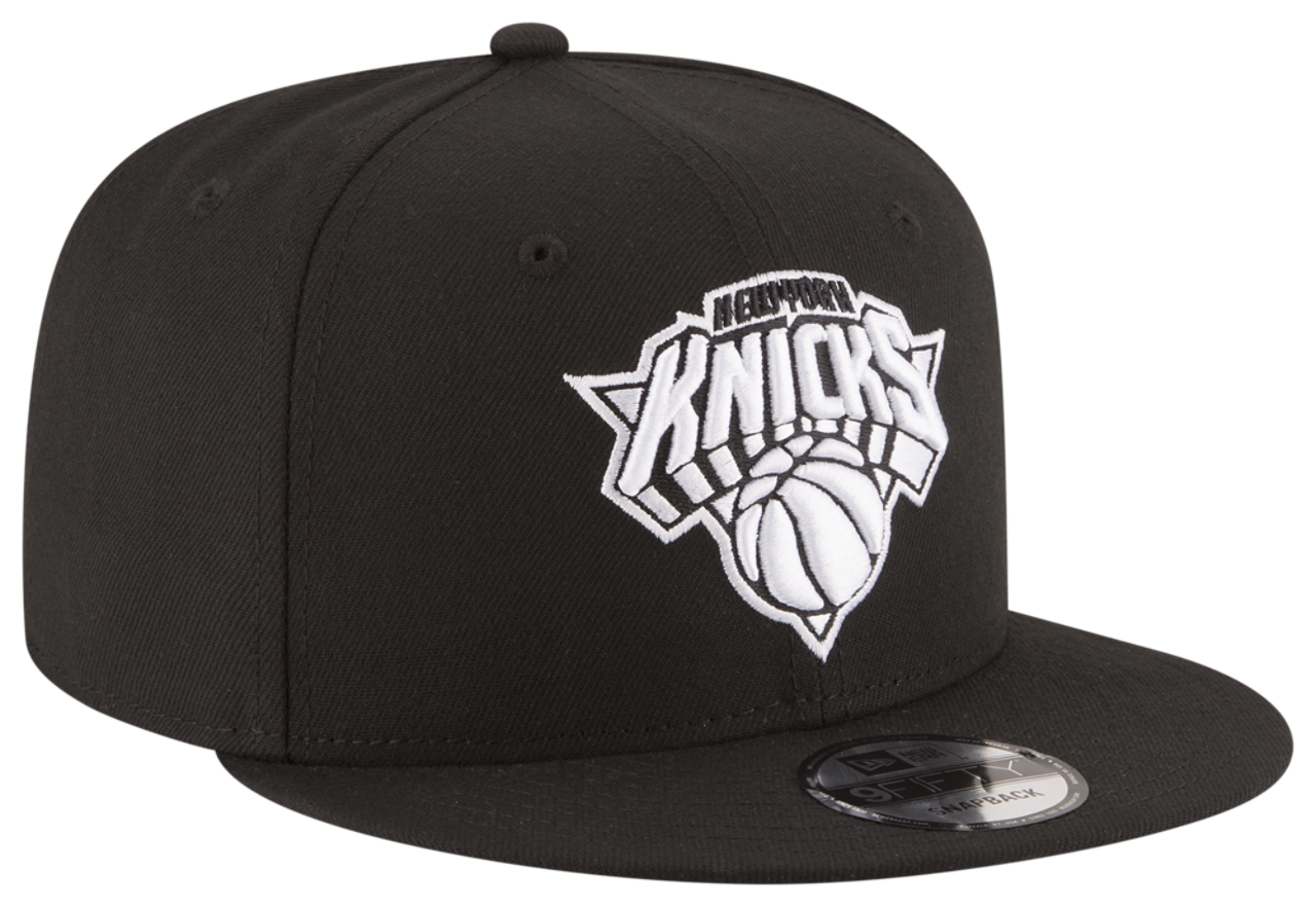 New Era Knicks Bow Snapback Image 3 of 6. Tap to open photo gallery.