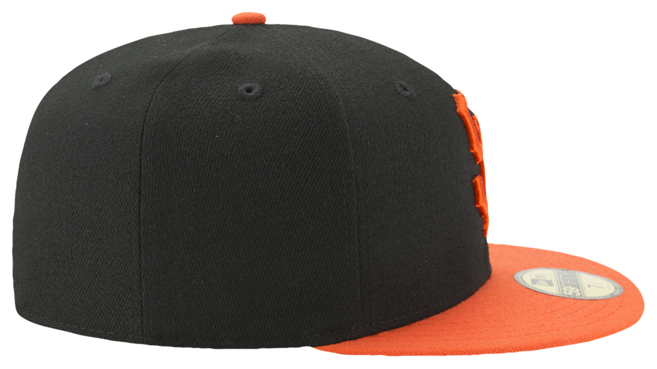 New Era Giants 59Fifty Authentic Cap Image 4 of 7. Tap to open photo gallery.