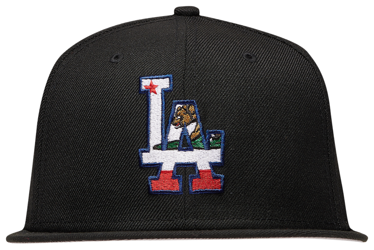 New Era MLB Cali Bear Logo Snapback Cap Image 2 of 6. Tap to open photo gallery.
