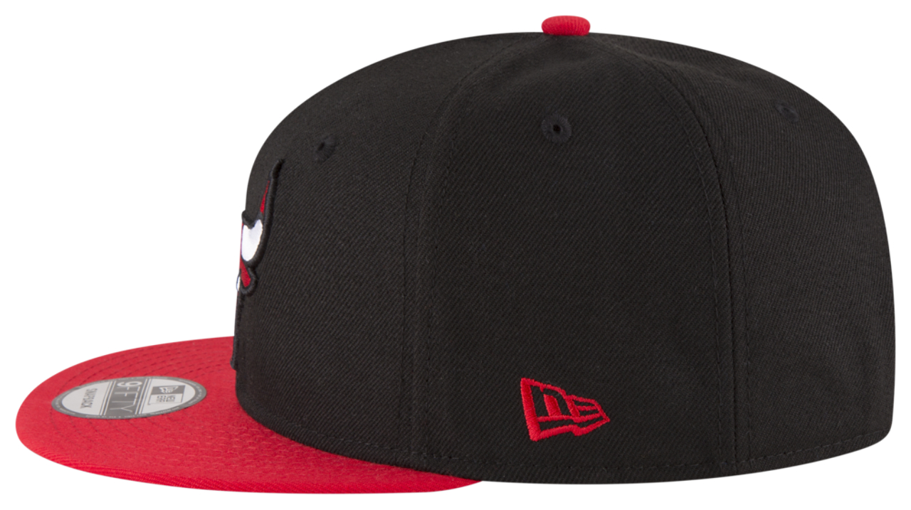 New Era Bulls QR 2T T/C Snapback Image 6 of 7. Tap to open photo gallery.