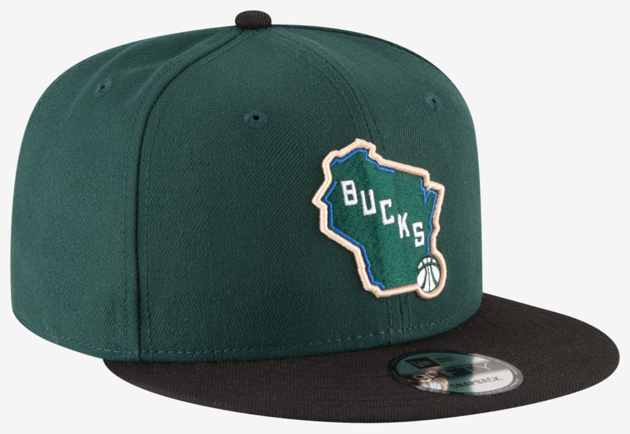 New Era Bucks 2T T/C Image 3 of 7. Tap to open photo gallery.