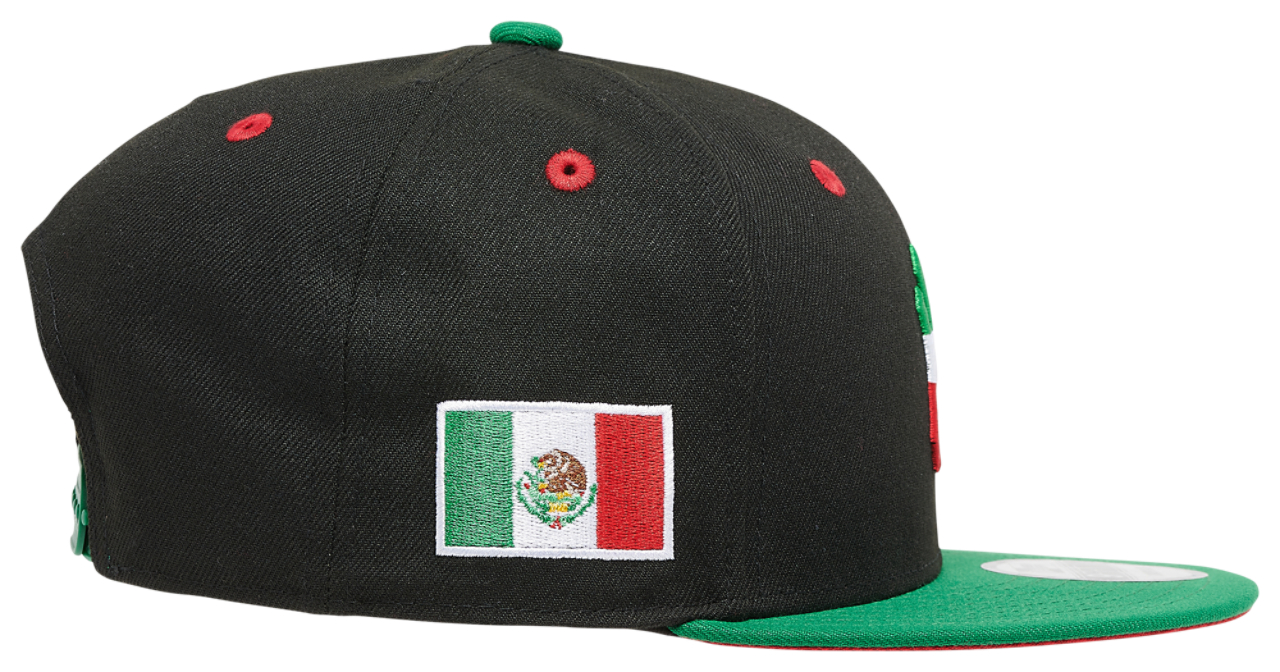 New Era Yankees 2 Tone Mexico Flag Snapback Image 4 of 6. Tap to open photo gallery.