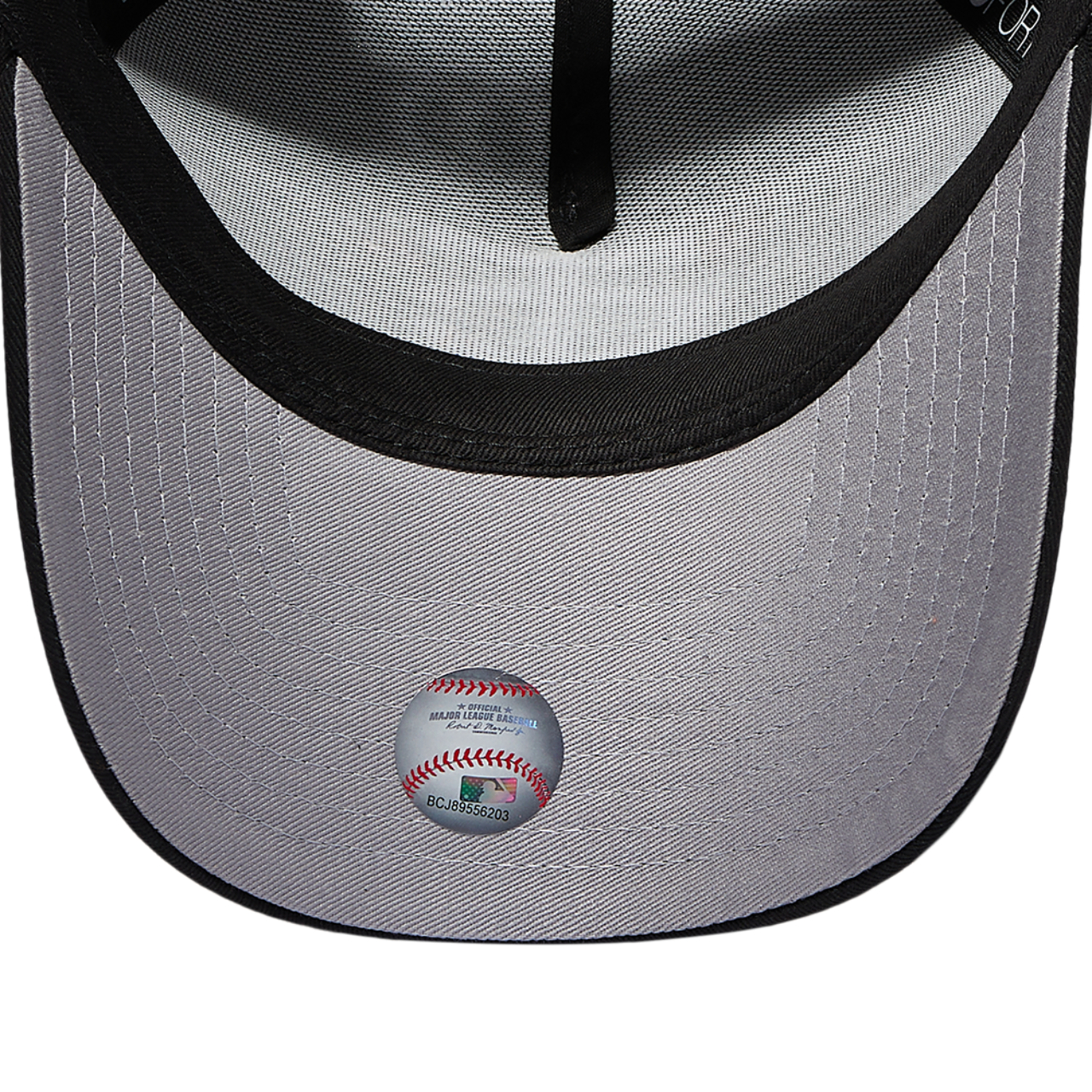 New Era Twins 940 A Frame Rose Cap Image 5 of 5. Tap to open photo gallery.